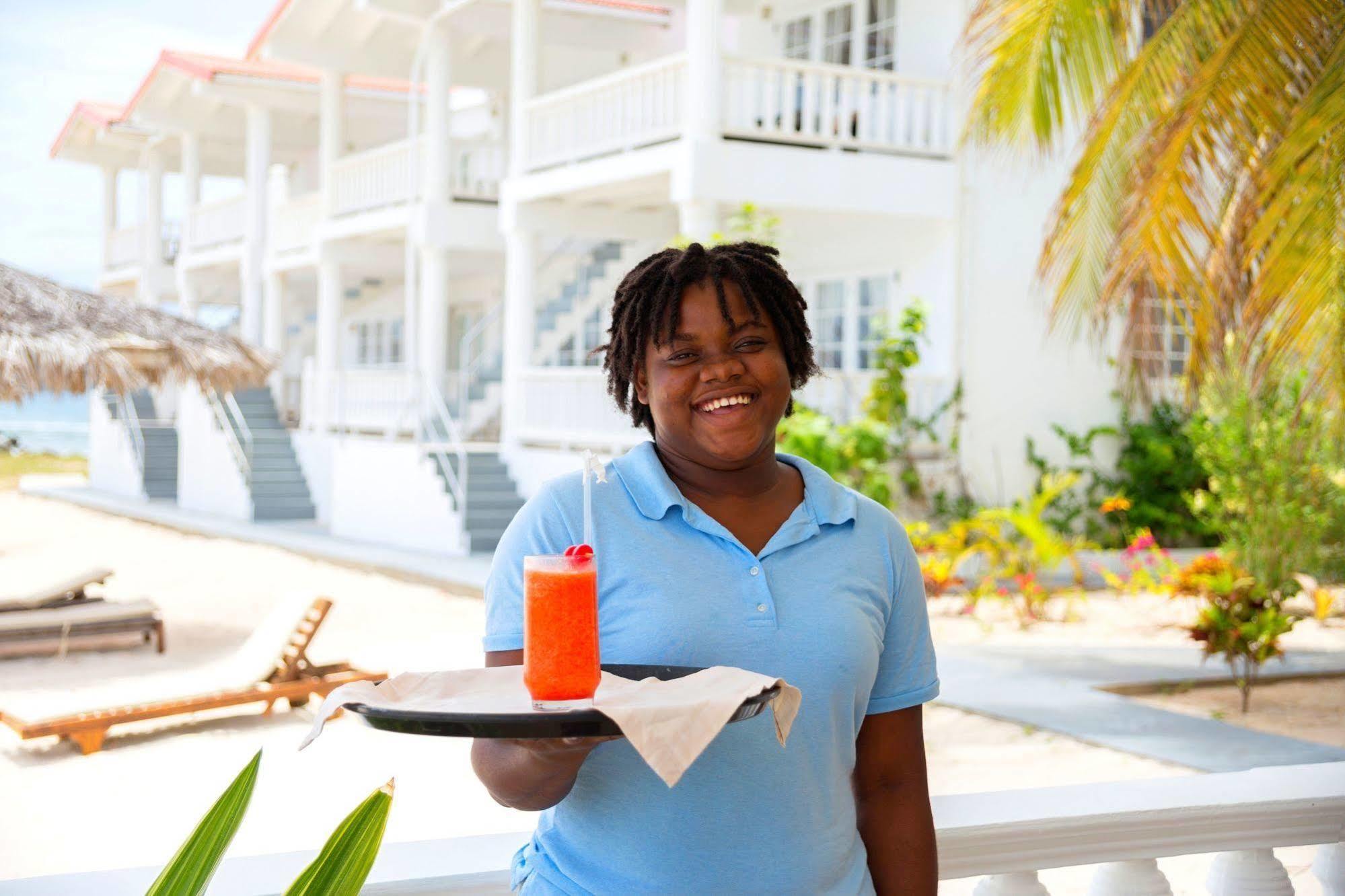 Davids Beach Hotel Clifton Buitenkant foto